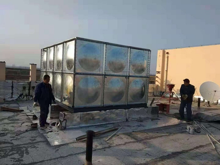 熱鍍鋅水箱的獨(dú)特優(yōu)勢(shì)在哪?